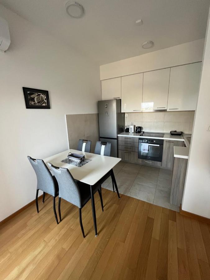 Apartmani Kastel バニャ・ルカ エクステリア 写真
