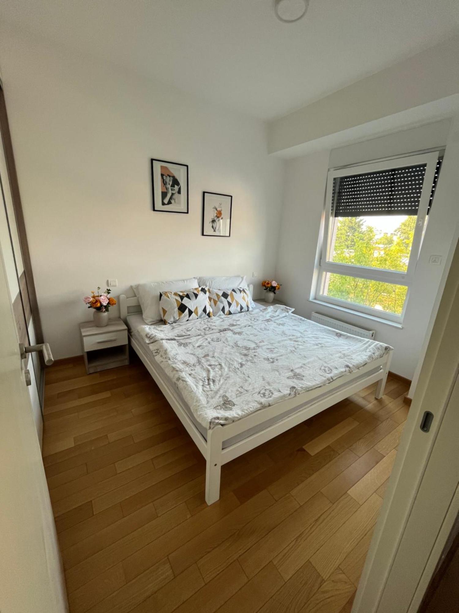 Apartmani Kastel バニャ・ルカ エクステリア 写真