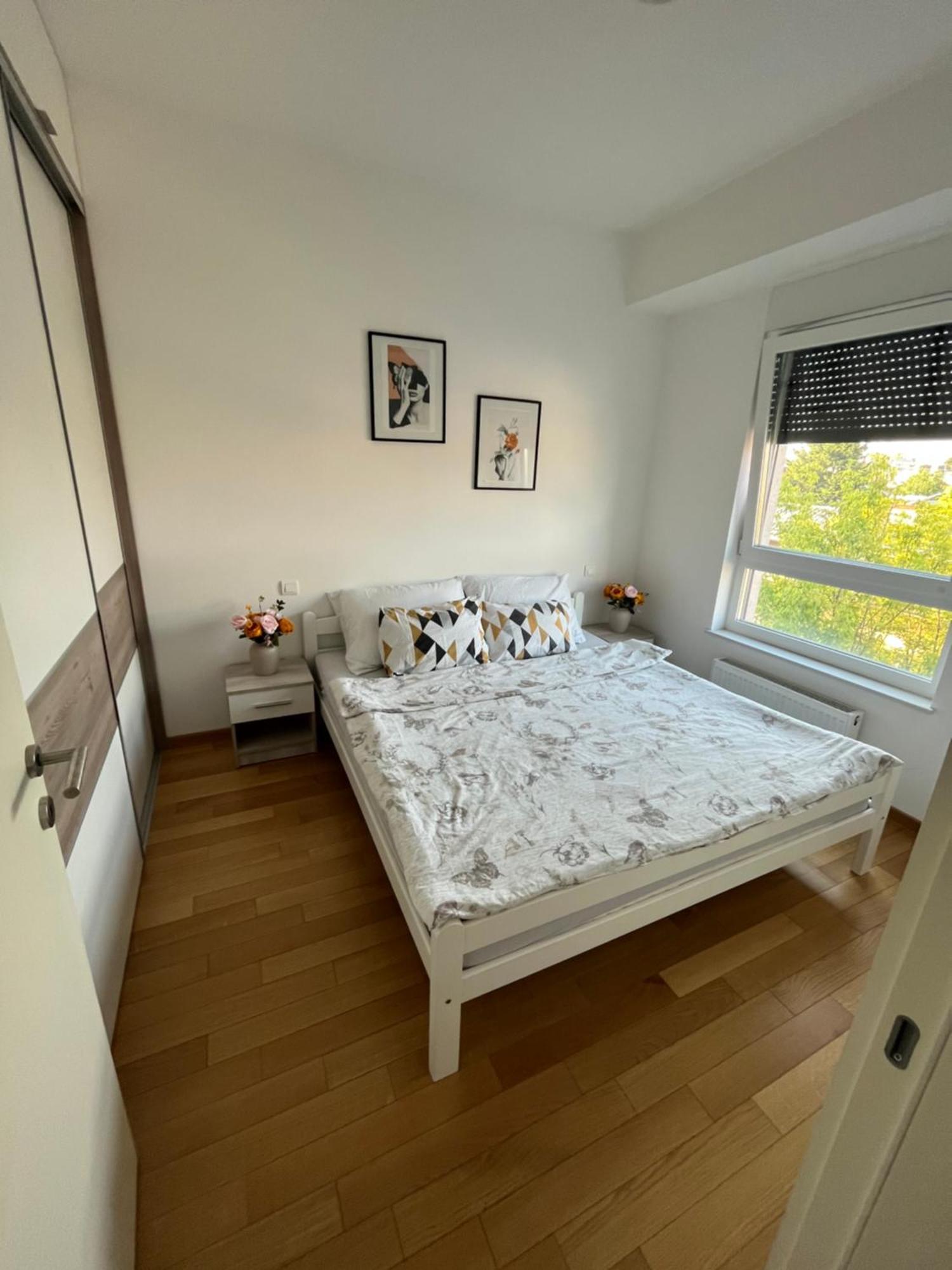 Apartmani Kastel バニャ・ルカ エクステリア 写真